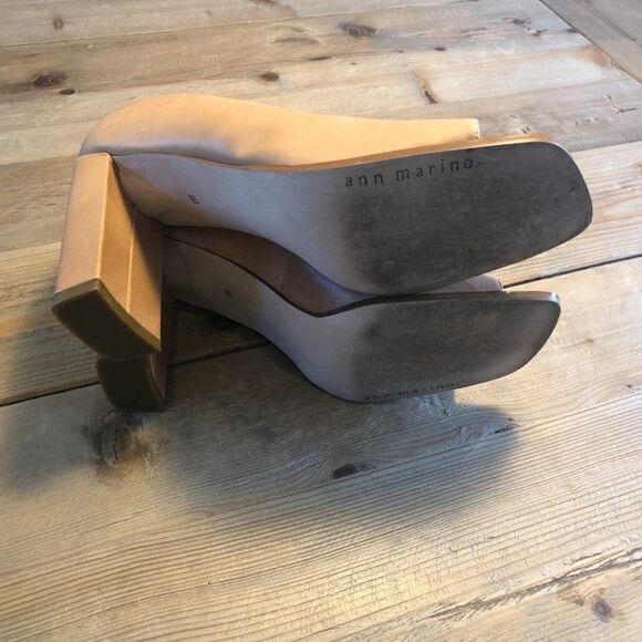 Ann Marino Uptown Nude Vachetta Leather Pumps Size 9 - Picture 8 of 11
